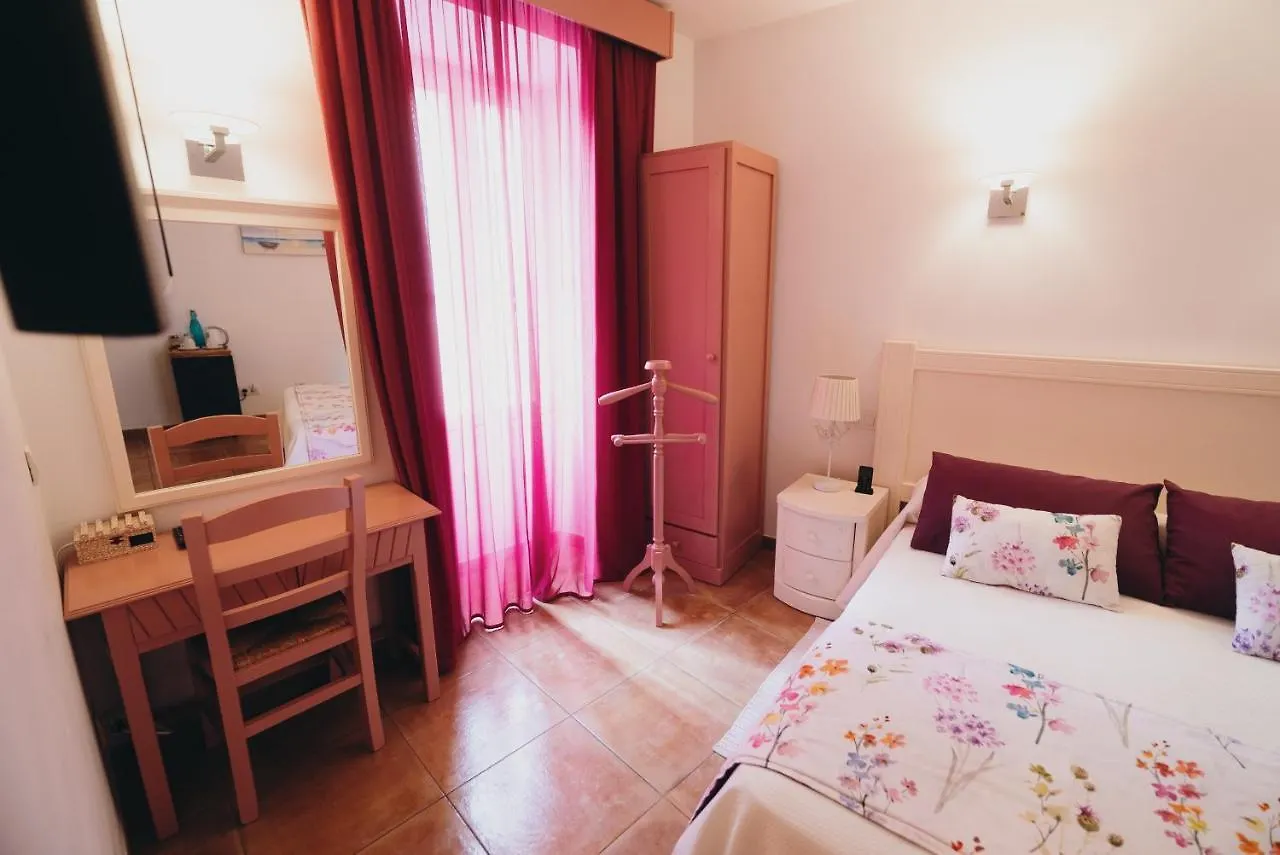 Can Serrete Hotel Sineu  3*, Sineu (Mallorca)